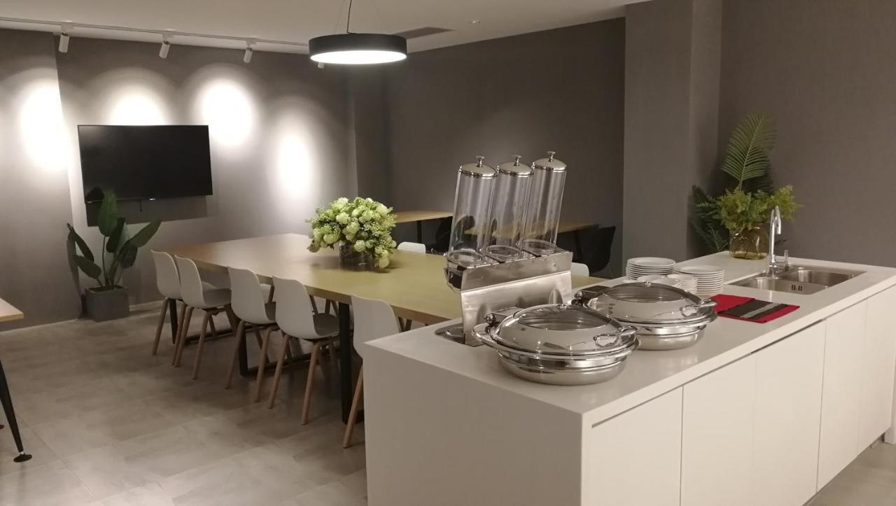 Ln Residence Changdi - New Aiqun Building - Canton Fair Free Shuttle Bus During Canton Fair Period エクステリア 写真