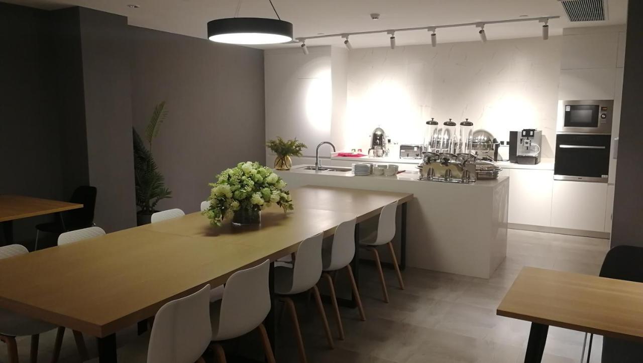 Ln Residence Changdi - New Aiqun Building - Canton Fair Free Shuttle Bus During Canton Fair Period エクステリア 写真