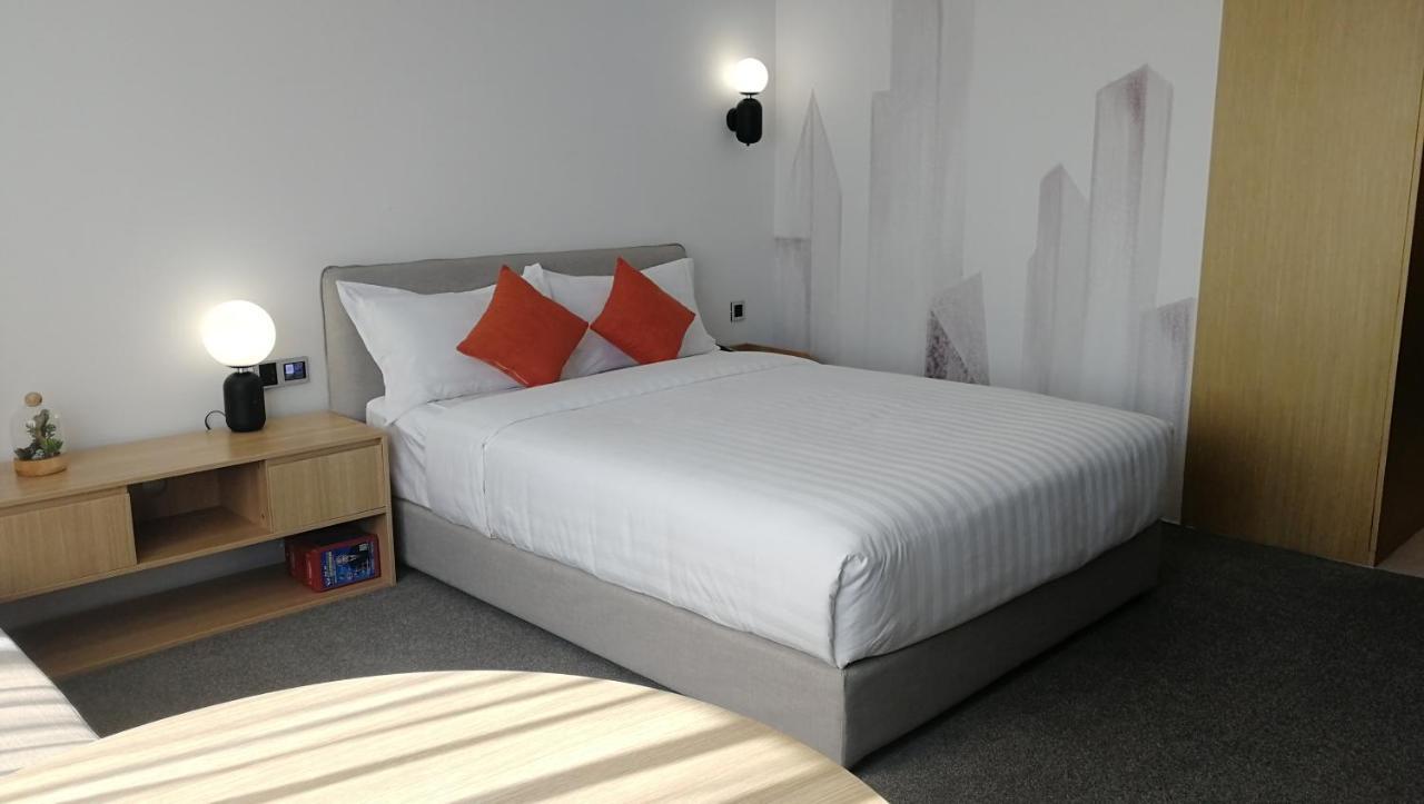 Ln Residence Changdi - New Aiqun Building - Canton Fair Free Shuttle Bus During Canton Fair Period エクステリア 写真